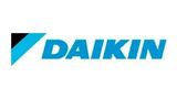 Logotipo de Daikin en azul con una marca geométrica en negro y cian sobre fondo blanco.